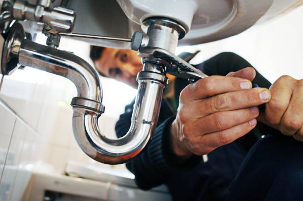 Best Emergency Plumber  in Juneau, WI